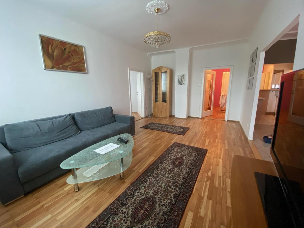 Apartment Domino Вена Экстерьер фото