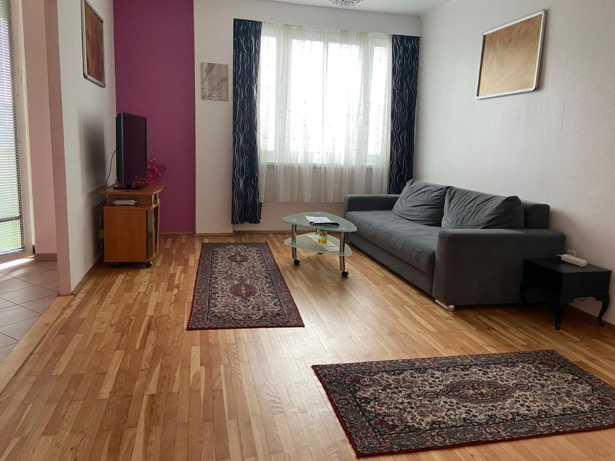 Apartment Domino Вена Экстерьер фото