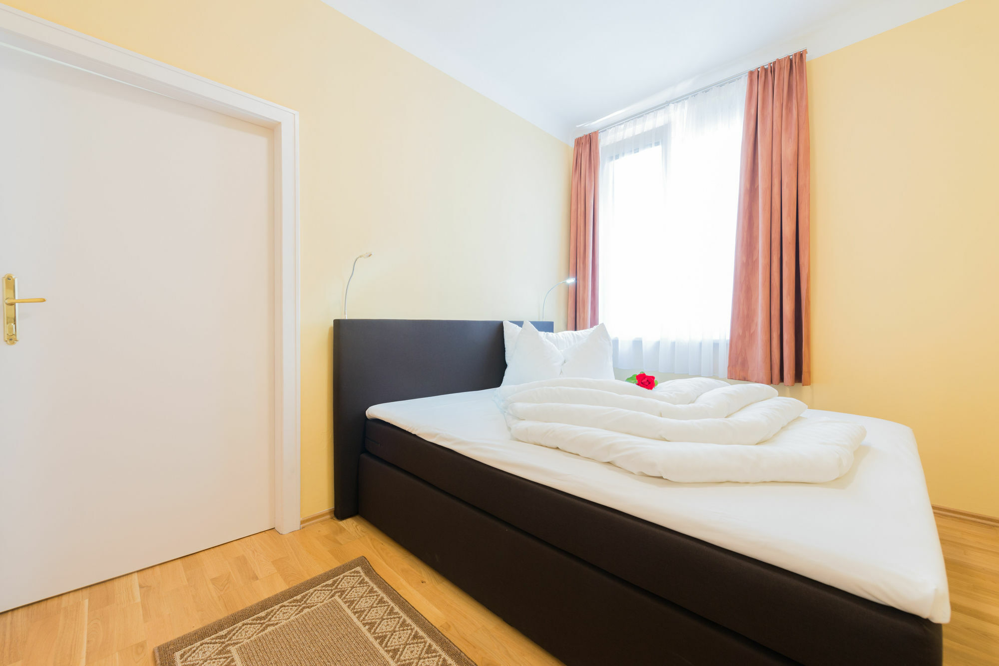 Apartment Domino Вена Экстерьер фото